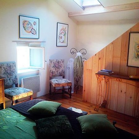 Le Clos De La Source Bed & Breakfast Le Bousquet-d'Orb Екстериор снимка